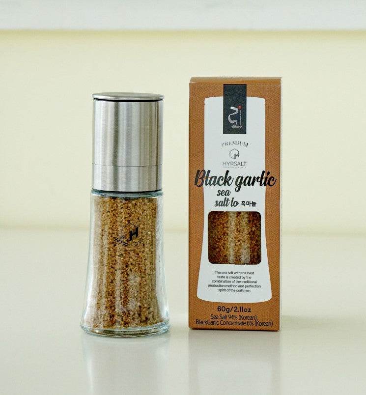 Premium Flavor Sea Salt 60g Grinder (2.11oz) - Black Garlic - Lets Eatscape