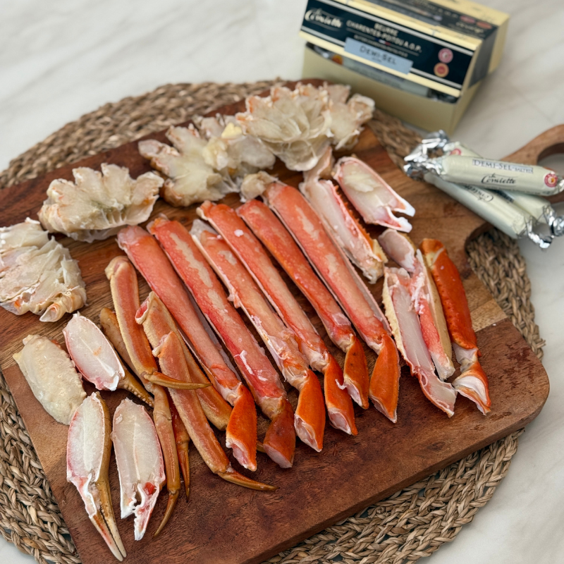 Cooked Snow Crab Legs (Frozen)