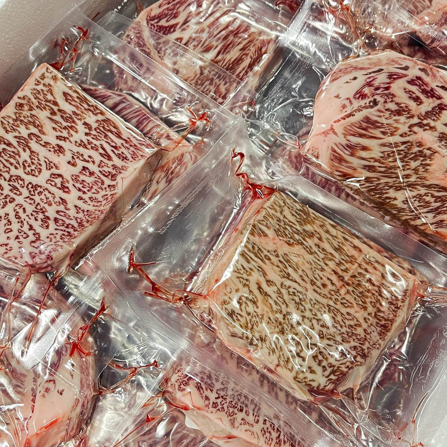 A5 Wagyu Denver Zabuton Block Cut [A5 와규덴버 블록컷] - Lets Eatscape