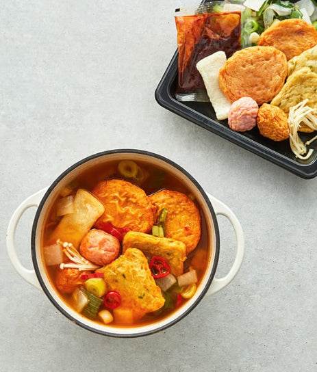 Fish Cake Soup [고래사어묵탕] - Lets Eatscape