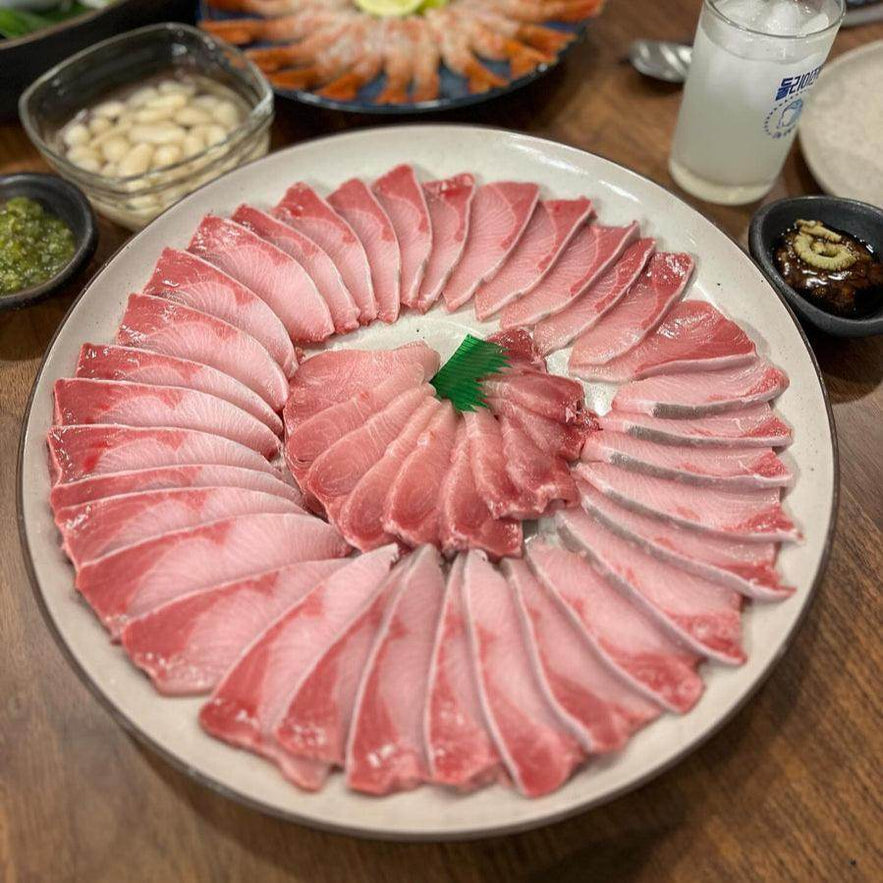 Premium Hamachi (Yellowtail) Sashimi Set - Belly & Back Loin [방어회] - Lets Eatscape