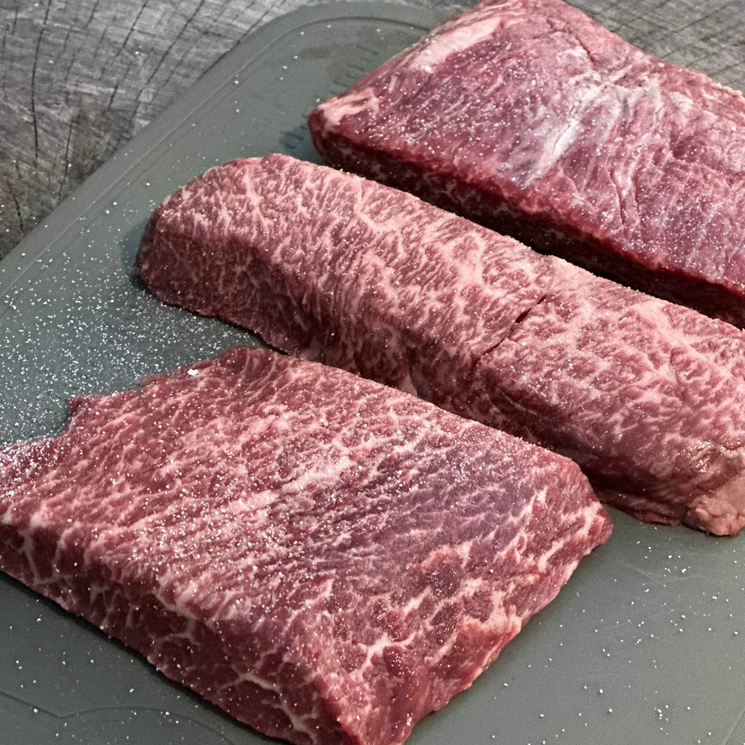 Australia Wagyu Flat Iron - BMS 8/9 (호주와규 부챗살) - Lets Eatscape