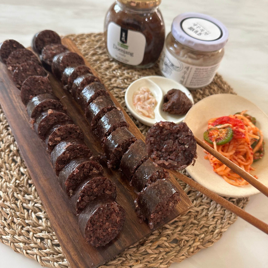 Soondae (Savory beef blood sausage) [수제고기당면순대] - Lets Eatscape