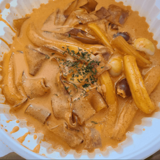 Changhwadang Rose Tteokbokki (창화당 분모자 로제떡볶이) - Lets Eatscape
