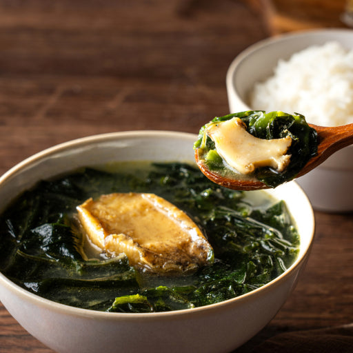 Korean Abalone Seaweed Soup (완도산 전복 미역국) 160g