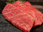 Chutoro sashimi close-up showing fat marbling