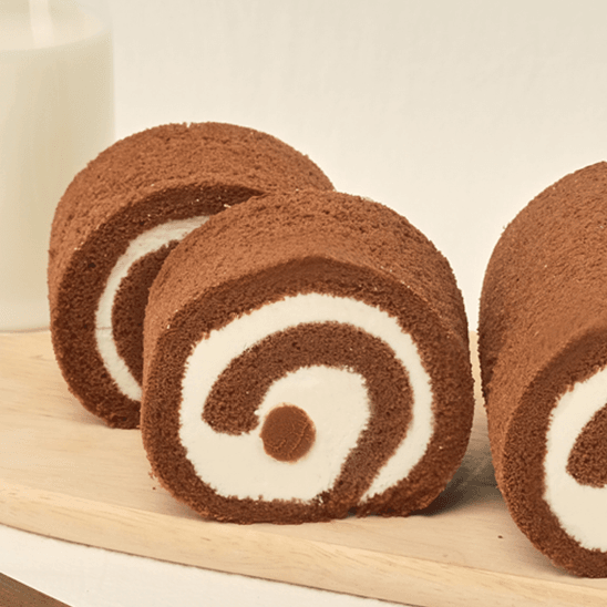 Gluten-Free Rice Ganache Chocolate Roll Cake (Half) (쌀로만든 글루텐프리 가나슈 초코롤케이크 (하프) - Lets Eatscape