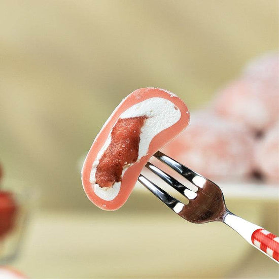Strawberry Cream Mochi (딸기 크림모찌 6p 박스) - Lets Eatscape